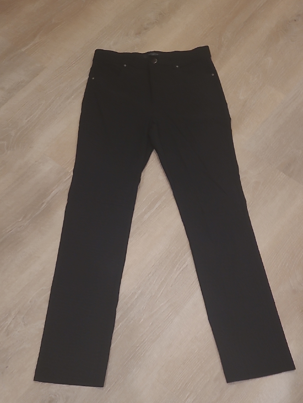 SIMON CHANG Black Stretchy Dress Pants